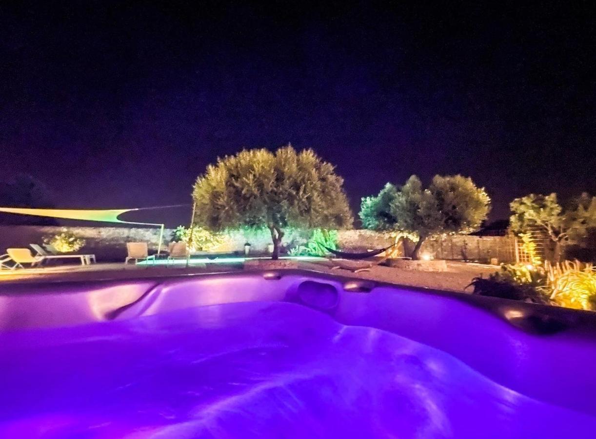 Villa Casa Farlisa, Antico Baglio Con Piscina à Scicli Extérieur photo